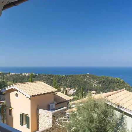 Vista Splendida Mit Privatem Pool Hébergement de vacances *